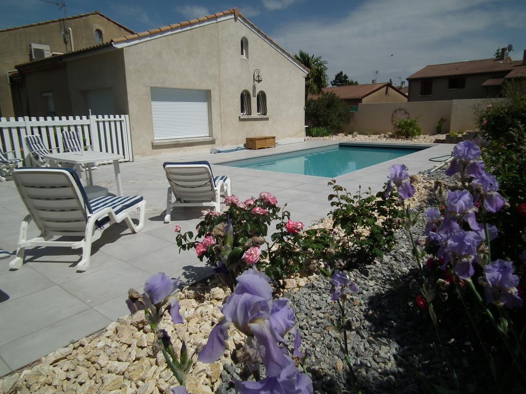 Les Lauriers Roses Hotel Bourg-les-Valence Exterior photo