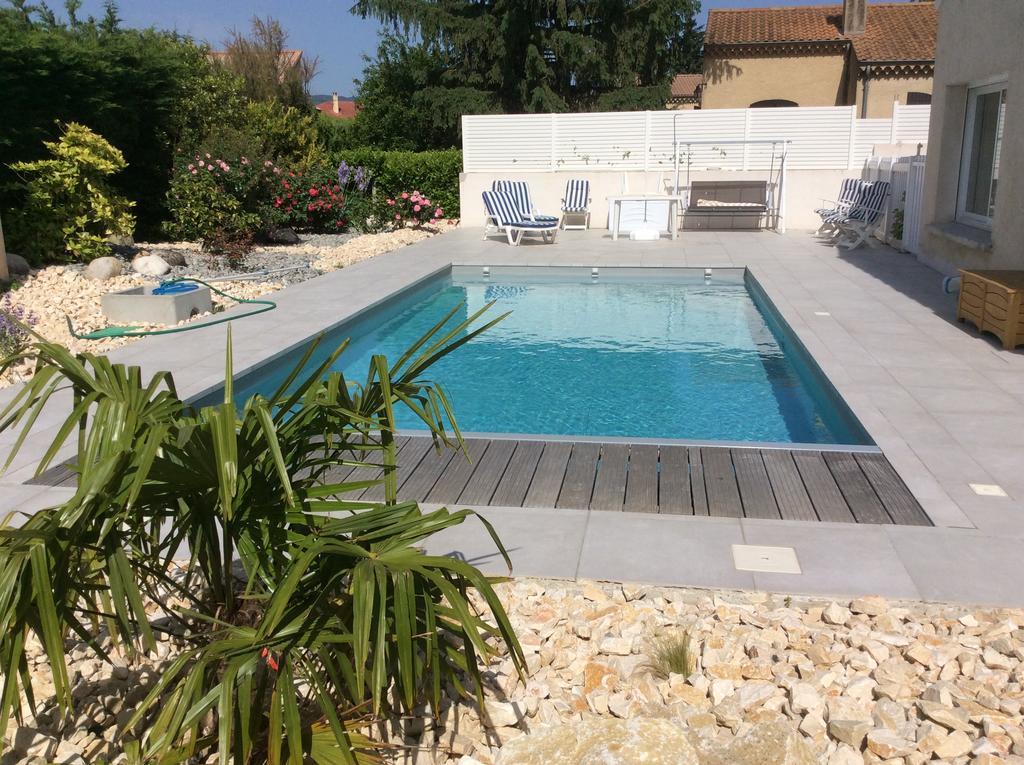Les Lauriers Roses Hotel Bourg-les-Valence Exterior photo